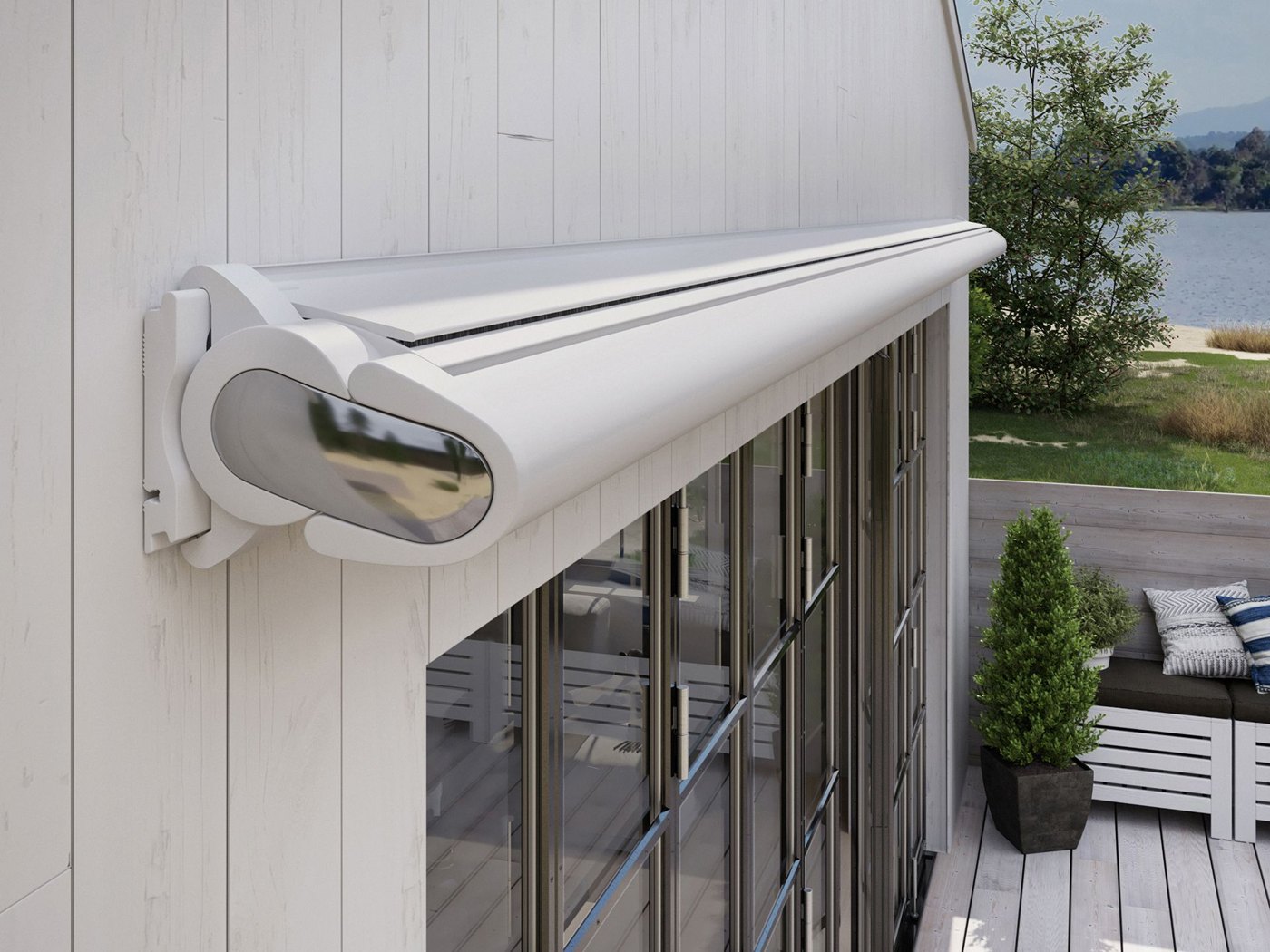 Lukket Markilux 990 markise med beige ramme og forkromede elementer