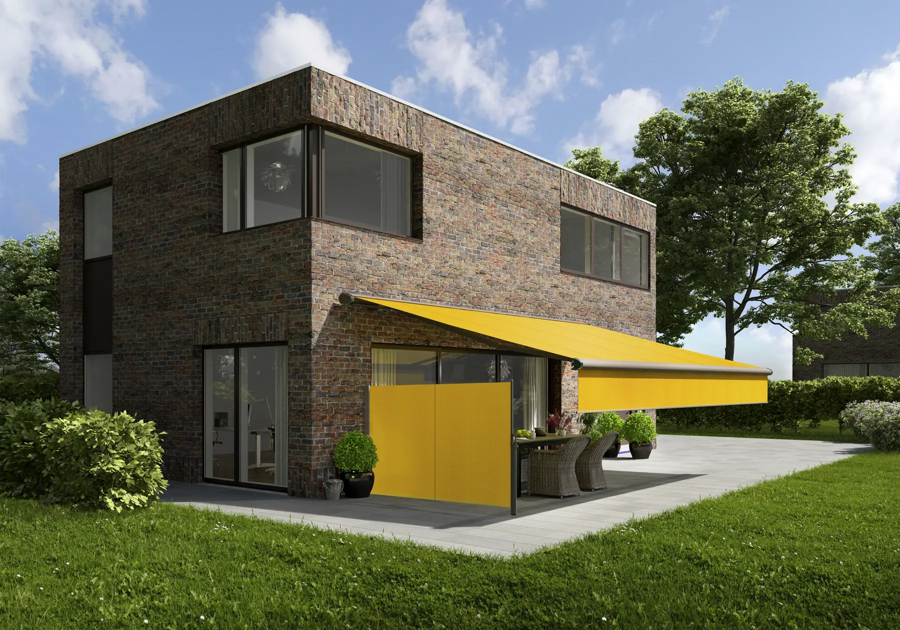 Markilux 790 sidemarkise monteret på væg som afskærmning ved terrassen